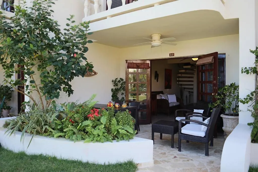 Nanny Estate Cabarete Beachfront Condos Unit A2 República Dominicana